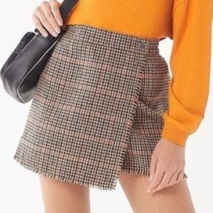 Urban Outfitters Houndstooth Fringe Wrap Skirt ASO Kirby Anders in Dynasty